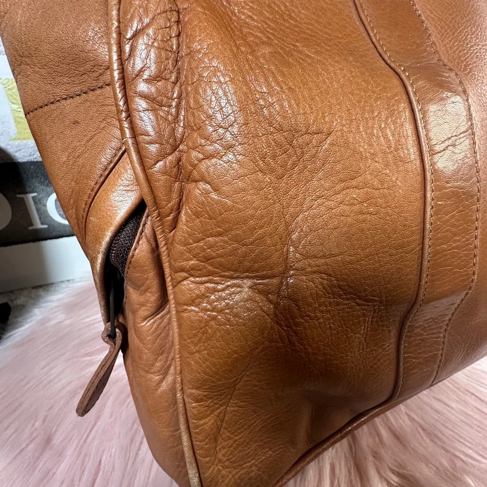 VINTAGE Geniune Leather Tote Bag Briefcase Carry On